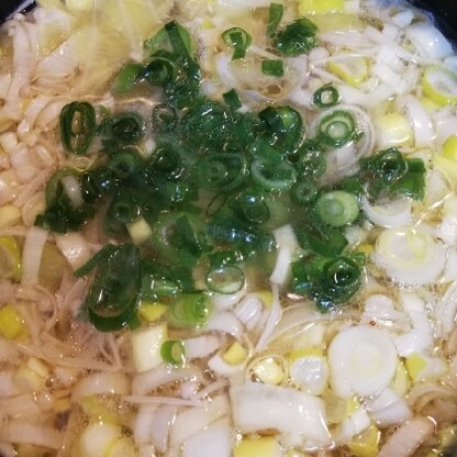 ネギ好きなので超ネギだく？です。簡単&旨し！冷蔵庫の常備野菜で出来るので助かります(^o^)